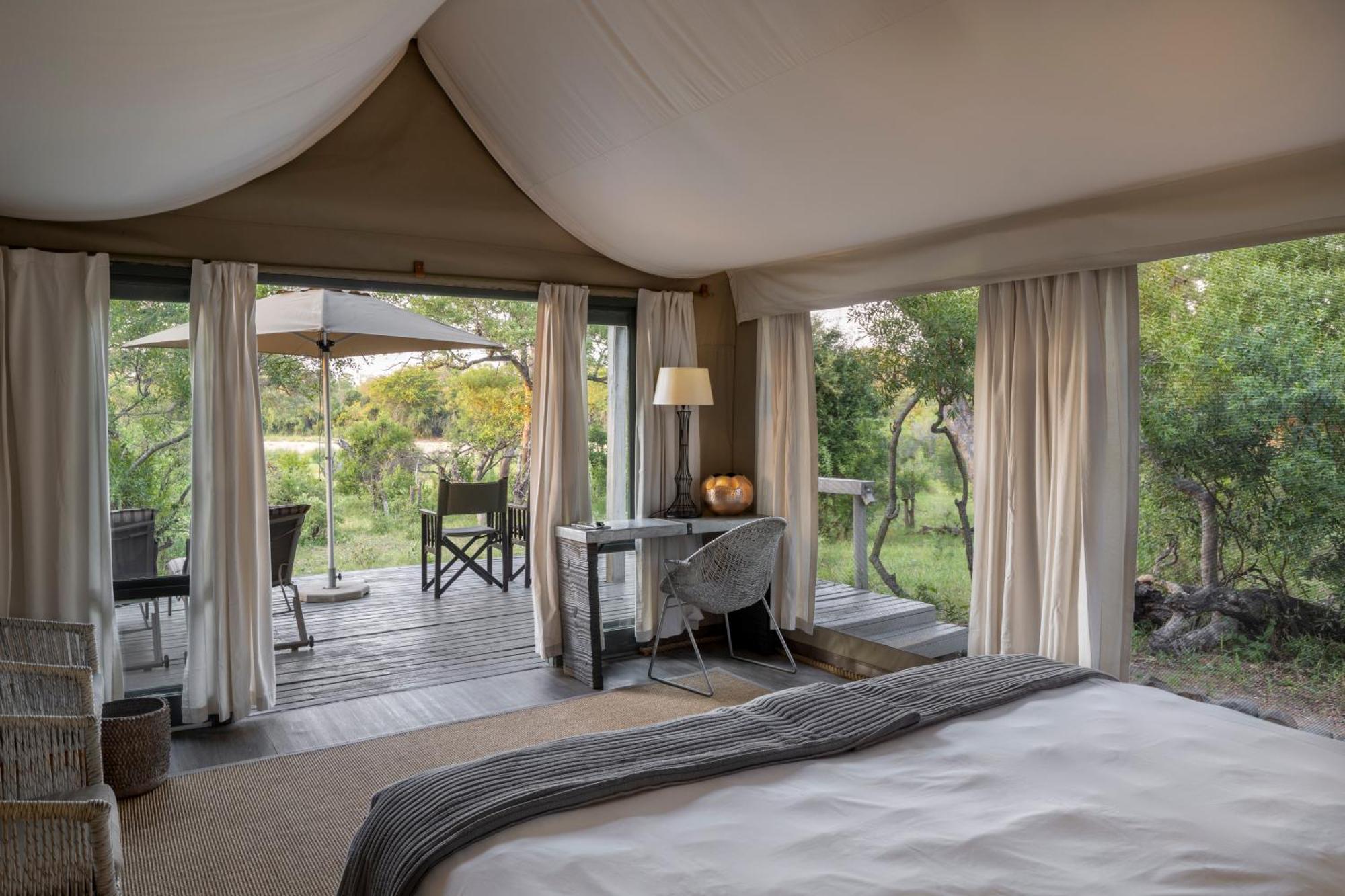 Simbavati River Lodge Заповедник Тимбавати Экстерьер фото