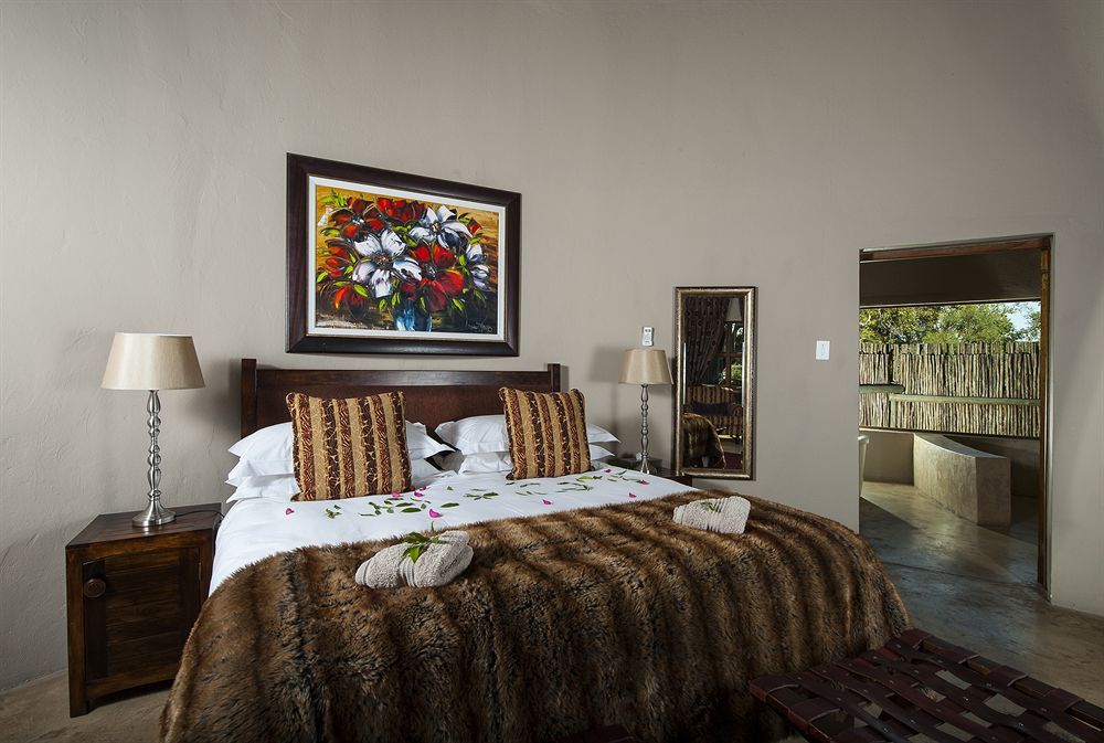 Simbavati River Lodge Заповедник Тимбавати Экстерьер фото