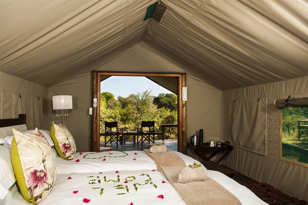 Simbavati River Lodge Заповедник Тимбавати Экстерьер фото